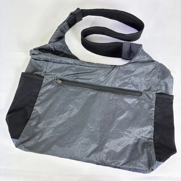 【Unisex OneSize ブラック系】 2006 Patagonia ( パタゴニア ) ライトウェイト トラベル クーリエ Light Weight Travel Courier 入手困難 パッカブル 23L バッグ ストレージ ショルダーバッグ z00061651  シ