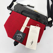 【OneSize レッド系】 Rawlow Mountain Works ( ロウロウマウンテンワークス ) チビチビ トート Tibi Tibi Tote ナイロン バッグ ストレージ サコッシュポーチ z00056730  ウエストバッグ ヒップパック バッグ