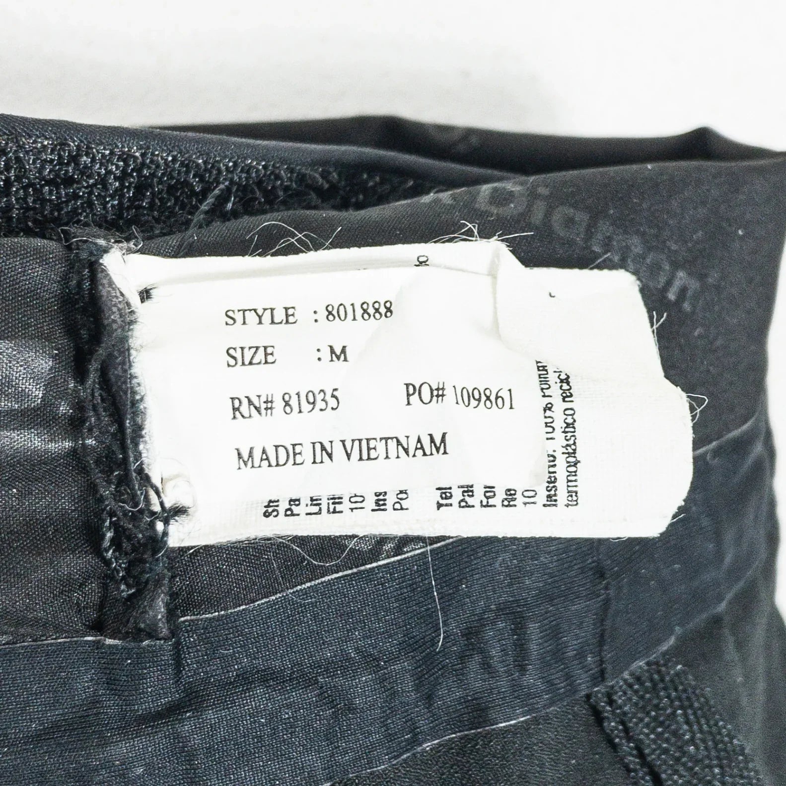 【Unisex M ブラック系】 Black Diamond ( ブラックダイヤモンド ) ソロイスト フィンガー Soloist Finger 化繊ダウン ウェア ウェア小物 グローブ 手袋 プリマロフト・ゴールド・インサレーション・クロスコア z00050765 - 【公式】2ndGEAR（セカンドギア）Webショップ【登山用品・アウトドア用品専門 買取販売店】