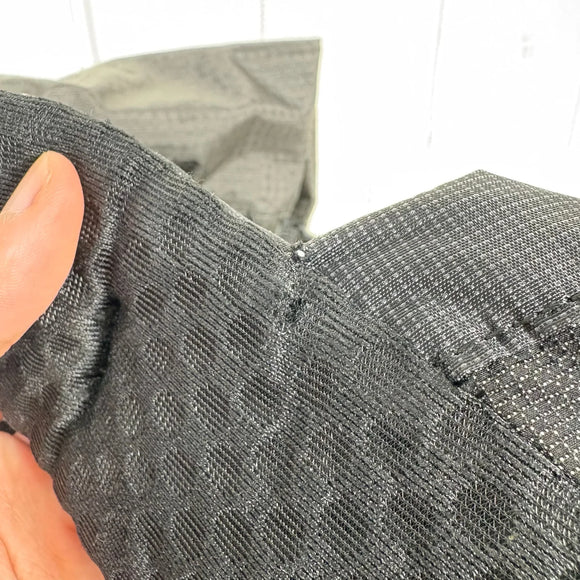 【M グリーン系】 Six Moon Designs ( シックスムーンデザインズ ) フライト 30 ウルトラ Flight 30 Ultra Gray / Green スタンダードハーネス バッグ ストレージ バックパック 容量【30L～54L】 z