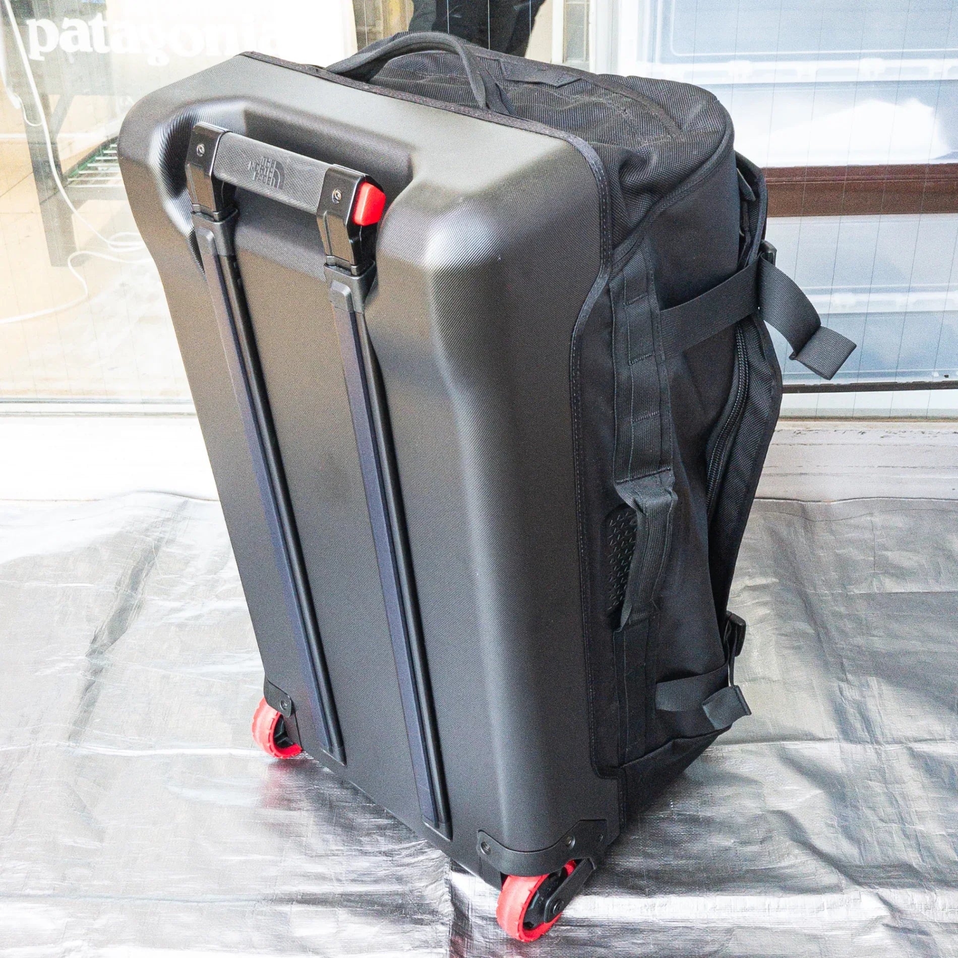 【OneSize ブラック系】 The North Face ( ザ・ノースフェイス ) ローリング サンダー 30インチ Rolling Thunder 30 ローラーダッフル ローラーバッグ トロリーバッグ NM82324 ローラーバッグ トロリーバッグ バッ - 【公式】2ndGEAR（セカンドギア）Webショップ【登山用品・アウトドア用品専門 買取販売店】