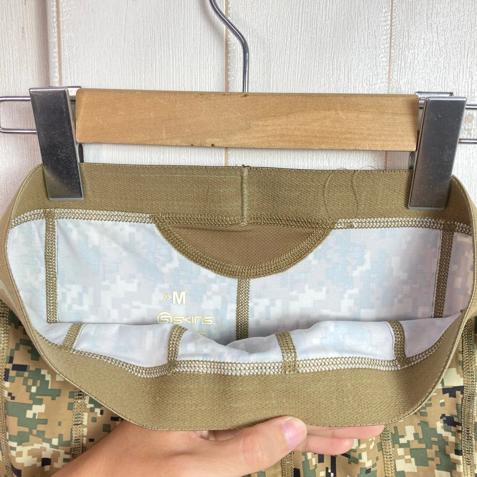 【Men's M ブラウン系】 Skins ( スキンズ ) コンプレッションアンダータイツ デジタルカモ ナイロン ウェア ボトムス タイツ z00051881 デジタルカモ タイツ ボトムス ウェア - 【公式】2ndGEAR（セカンドギア）Webショップ【登山用品・アウトドア用品専門 買取販売店】