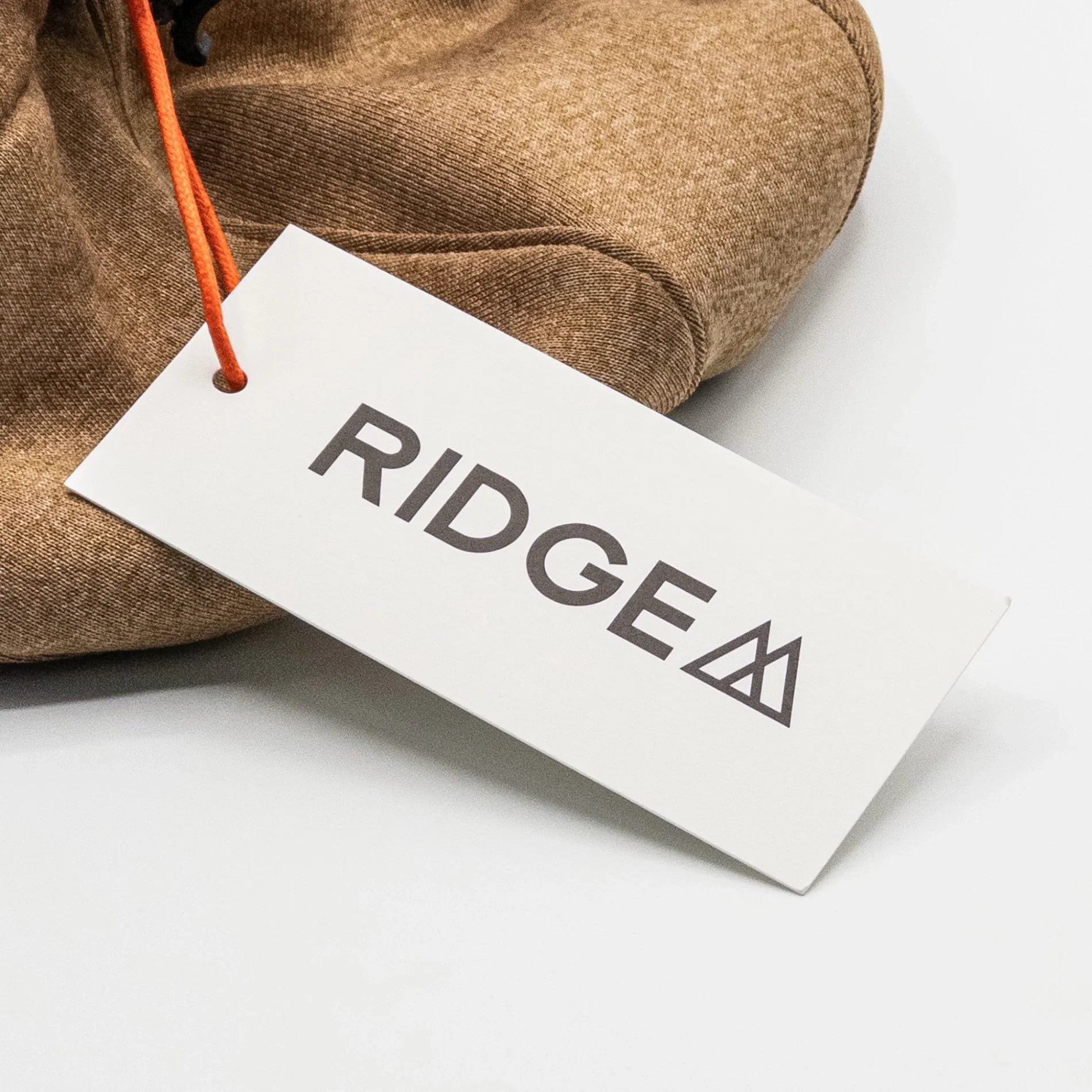 【OneSize ベージュ系】 Ridge Mountain Gear ( リッジマウンテンギア ) パワーストレッチ イヤーマフ キャップ Power Stretch Earmuff Cap Desert Dune ポリエステル ウェア ウェア小物 ヘッドウェア - 【公式】2ndGEAR（セカンドギア）Webショップ【登山用品・アウトドア用品専門 買取販売店】