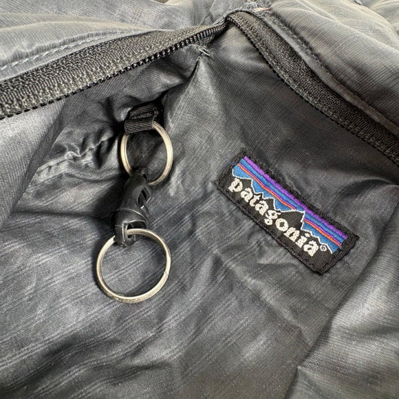【Unisex OneSize ブラック系】 2006 Patagonia ( パタゴニア ) ライトウェイト トラベル クーリエ Light Weight Travel Courier 入手困難 パッカブル 23L バッグ ストレージ ショルダーバッグ z00061651  シ