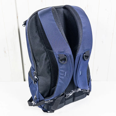 均码海军蓝 Karrimor Tribute 25 深海军蓝尼龙收纳背包 日用背包 容量高达 29 升 (z00053193)