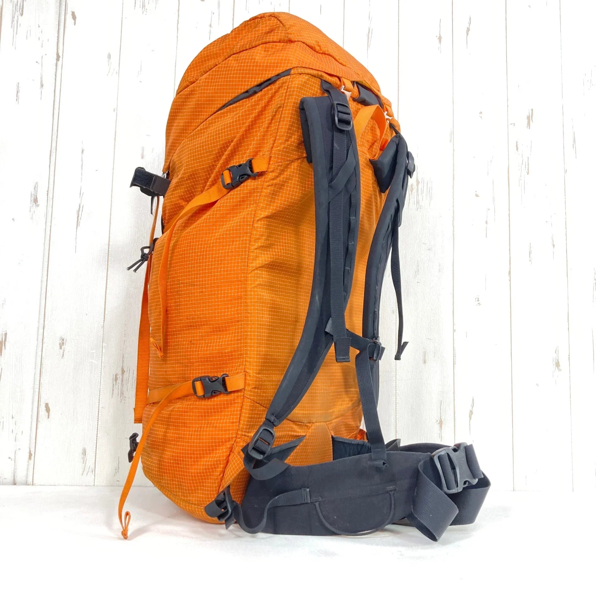 OneSize オレンジ系】 Arcteryx ( アークテリクス ) アルファ AR 35