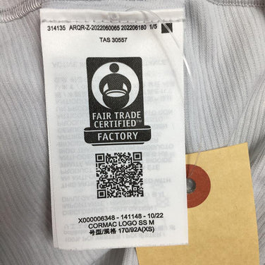 【Men's XS グレー系】 Arcteryx ( アークテリクス ) コーマック ロゴ Tシャツ Cormac Logo T-Shirt X000006348 International Men's 化繊 ショートスリーブTシャツ クルーネック インナー シャ - 【公式】2ndGEAR（セカンドギア）Webショップ【登山用品・アウトドア用品専門 買取販売店】