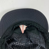 【OneSize ブラック系】 Herness（ヒアネス） フォーカス キャップ Focus Cap ポリエステル ウェア ウェア小物 ヘッドウェア キャップ z00057095  キャップ ヘッドウェア ウェア小物 ウェア