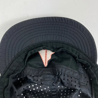 【OneSize ブラック系】 Herness（ヒアネス） フォーカス キャップ Focus Cap ポリエステル ウェア ウェア小物 ヘッドウェア キャップ z00057095  キャップ ヘッドウェア ウェア小物 ウェア