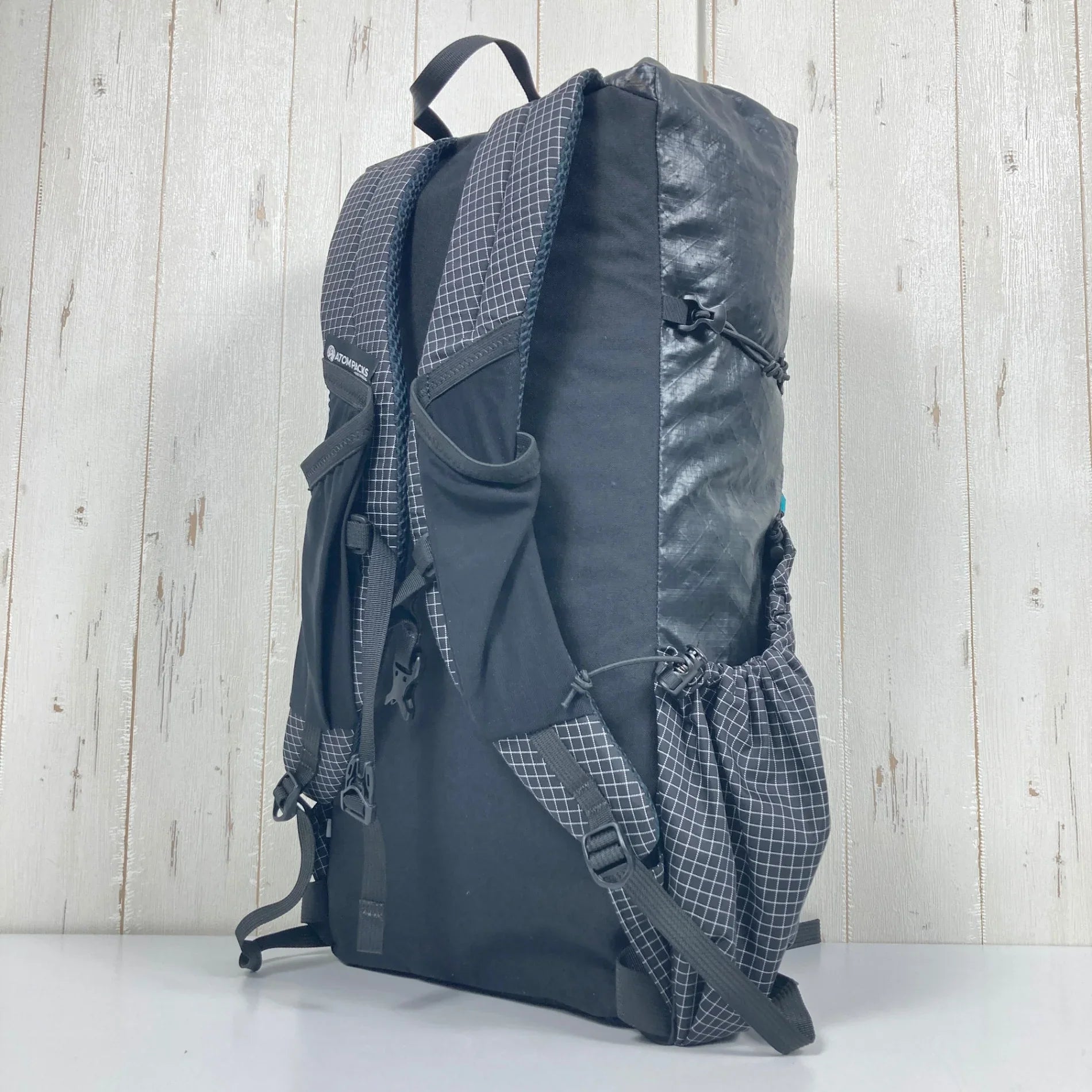 【L ブラック系】 Atom Packs ( アトムパックス ) アトム 30L The Atom 30L ナイロン バッグ ストレージ バックパック デイパック 容量【～29L】 ECO PAK E L ブラック系】 Atom Packs ( アトムパックス ) アトム 30L The Atom