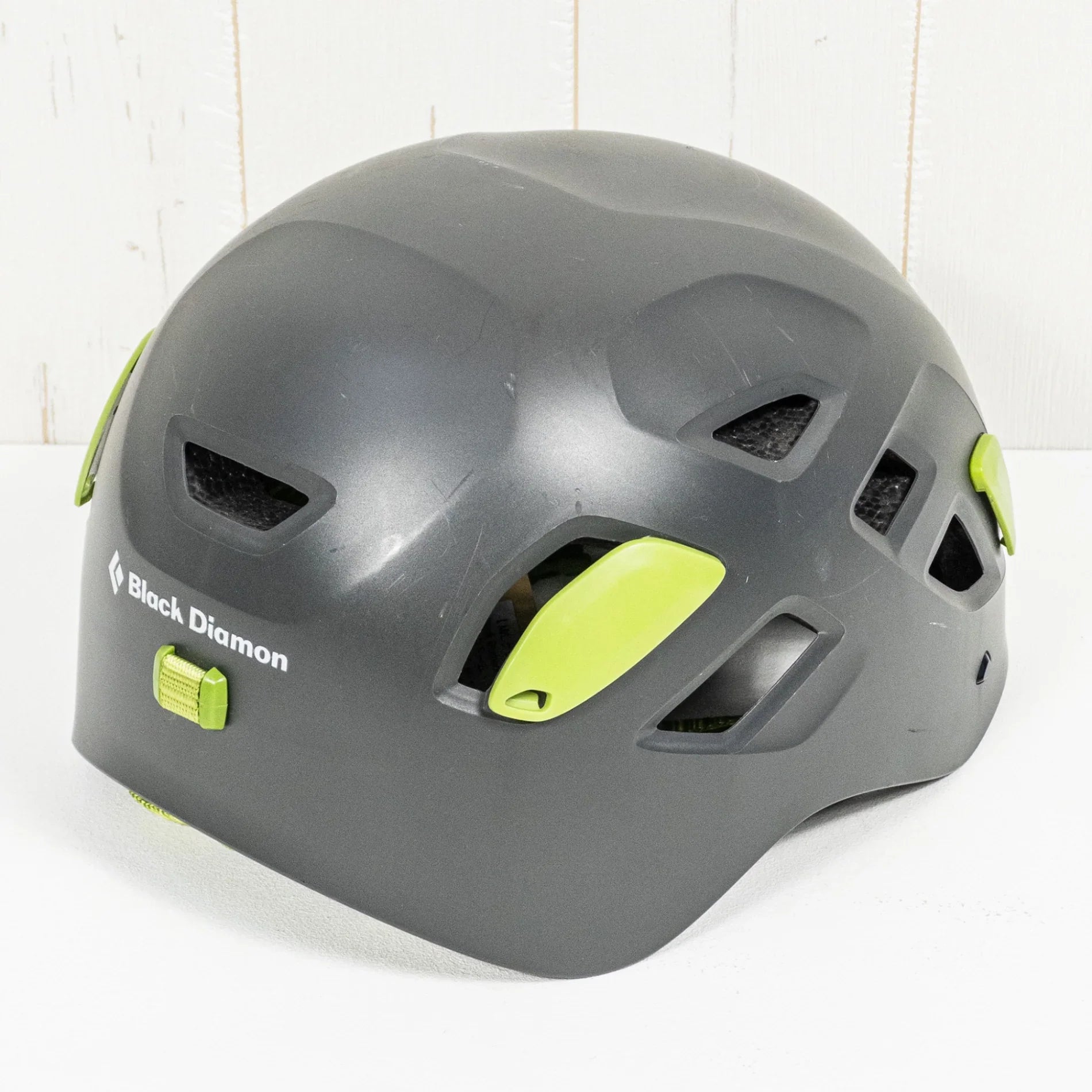 【M/L グレー系】 Black Diamond ( ブラックダイヤモンド ) ハーフドーム ヘルメット z00052776 ヘルメット - 【公式】2ndGEAR（セカンドギア）Webショップ【登山用品・アウトドア用品専門 買取販売店】