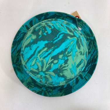 【Unisex S/M グリーン系】 2024 Patagonia ( パタゴニア ) ウェーブフェアラー バケツ ハット Wavefarer Bucket Hat WPCC / Water People Banner: Cliffs and Waves Conifer