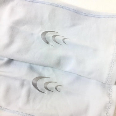 【Unisex XL ホワイト系】 C3fit ( シースリーフィット ) インスピレーション カーフ スリーブ Inspiration Calf Sleeves サポーター GC09380 Unisex タイツ ボトムス ウェア - 【公式】2ndGEAR（セカンドギア）Webショップ【登山用品・アウトドア用品専門 買取販売店】