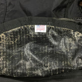 【OneSize ブラック系】 Gregory ( グレゴリー ) クラシック デイパック Classic Daypack シルバータグ アメリカ製 ブラック 入手困難 デイパック 容量【～29L】 バックパック バッグ ストレージ - 【公式】2ndGEAR（セカンドギア）Webショップ【登山用品・アウトドア用品専門 買取販売店】