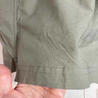 【Men's M グリーン系】 Yamatomichi ( 山と道 ) ライト ファイブポケット ショート ショーツ Light 5-Pocket Short Shorts Slate Khaki ナイロン ウェア ボトムス ショーツ ショートパンツ  z00059