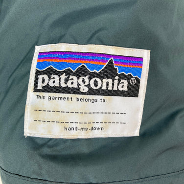 【Kid's XL グレー系】 2008 Patagonia ( パタゴニア ) キッズ ダスパーカ Kid's DAS Parka NRS 化繊インサレーション / DWR / フード付き 化繊ダウン ウェア トップス アウター ジャケット 化繊インサレーション