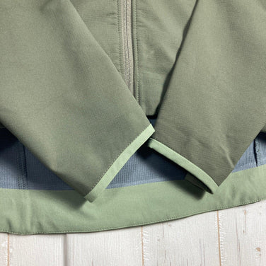 男式小号绿色 2000 年代 Arcteryx Epsilon AR 夹克（已停产，难以找到）涤纶软壳外套（Z00053775）