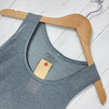【Men's M グレー系】 2020 Patagonia ( パタゴニア ) キャプリーン クール トレイル タンク Capilene Cool Trail Tank FGE ポリエステル ウェア トップス インナー シャツ タンクトップ ノースリーブシャツ z