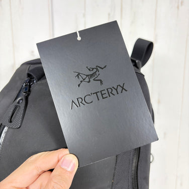 【OneSize ブラック系】 Arcteryx ( アークテリクス ) アロー 22 バックパック Arro 22 Backpack ナイロン バッグ ストレージ バックパック デイパック 容量【～29L】 z00054945  デイパック 容量【～29L】 バッ