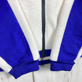 The North Face Denali 2 Jacket, Men's, Small, Blue. Discontinued and Hard to Find. Made to European and American standards. Polyester fleece outerwear. (z000539)