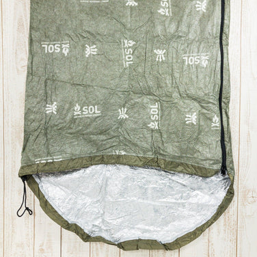 【OneSize グリーン系】 Sol ( エスオーエル ) エスケープ ビビィ Escape Bivvy ポリエチレン スリーピングシステム シュラフカバー z00050770 シュラフカバー スリーピングシステム - 【公式】2ndGEAR（セカンドギア）Webショップ【登山用品・アウトドア用品専門 買取販売店】