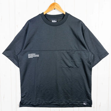 【Unisex M ブラック系】 Jackwolfskin ( ジャックウルフスキン ) ジェーピー アーバン スヌーザー ティー JP URBAN SNOOZER T ポリエステル ウェア トップス インナー シャツ ショートスリーブTシャツ クルーネック 化繊 z - 【公式】2ndGEAR（セカンドギア）Webショップ【登山用品・アウトドア用品専門 買取販売店】