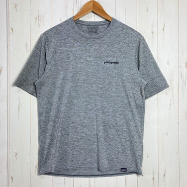 【Men's S グレー系】 2020 Patagonia ( パタゴニア ) キャプリーン クール デイリー グラフィック シャツ Capilene Cool Daily Graphic Shirt PLFE ポリエステル ウェア トップス インナー シャツ シ