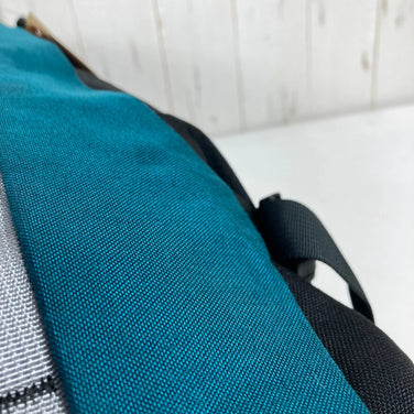 One Size Green 1995 Dana Design Hoodoo Spire (Spruce/Black) Discontinued, Hard-to-Find Nylon Storage Backpack/Daypack (Up to 29L Capacity)