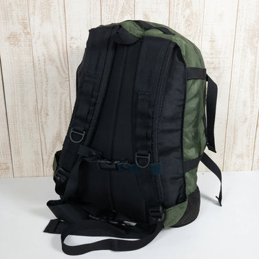 【Unisex OneSize グリーン系】 2004 Gregory ( グレゴリー ) デイ アンド ハーフ パック Day And Half Pack Gray 入手困難 銀タグ 旧タグ ナイロン バッグ ストレージ バックパック 容量【30L～54L】 z00050507 - 【公式】2ndGEAR（セカンドギア）Webショップ【登山用品・アウトドア用品専門 買取販売店】