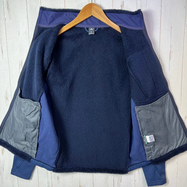 Montbell Clim Air Jacket, Women's Medium, Navy. This polyester fleece jacket is perfect for outerwear. Product code: z00054660.