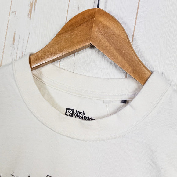 【Men's M アイボリー系】 Jackwolfskin ( ジャックウルフスキン ) ジェーピー ウォウ ピーク ウルフ ティー JP WHW PEAK WOLF T オーガニックコットン ウェア トップス インナー シャツ ショートスリーブシャツ コットン z0