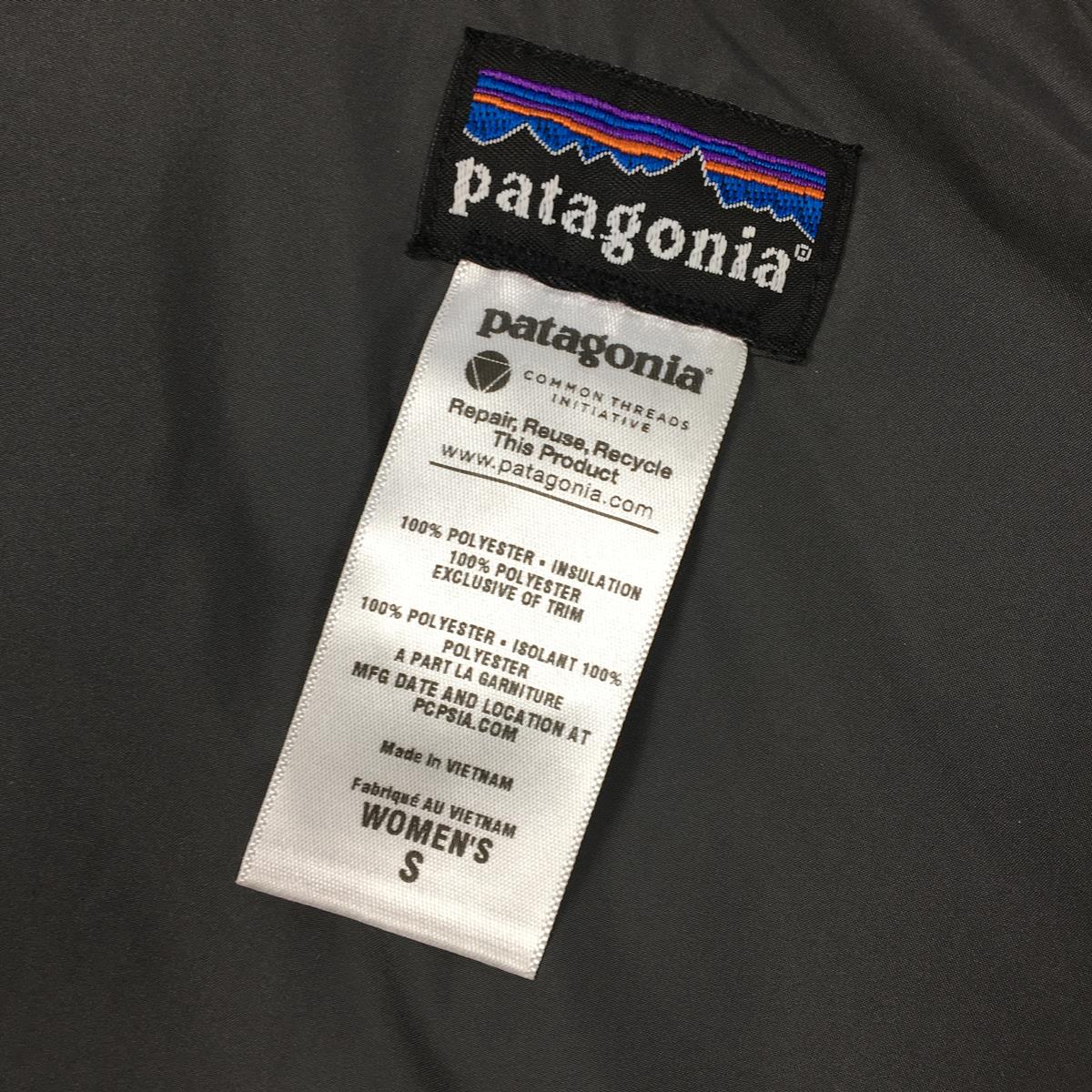 【Women's S レッド系】 Patagonia ( パタゴニア ) ヴァガボンド ベスト Vagabunda Vest サーモグリーン インサレーション 28480 International Women's DAK 化繊インサレーション アウター ジャケット