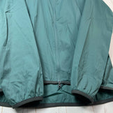 Teton Bros Men's Wind River Hoody, Size M, Green. Nylon outerwear jacket with windshell construction. Product code: z00054408.