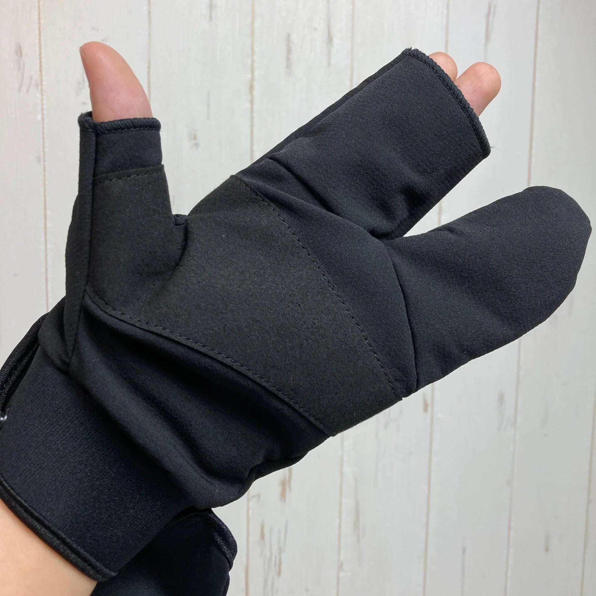 【Unisex L ブラック系】 Halo Commodity ( ハロコモディティ ) ダクト グローブ Duct Glove ポリエステル ウェア ウェア小物 グローブ 手袋 z00050444 グローブ 手袋 ウェア小物 ウェア - 【公式】2ndGEAR（セカンドギア）Webショップ【登山用品・アウトドア用品専門 買取販売店】