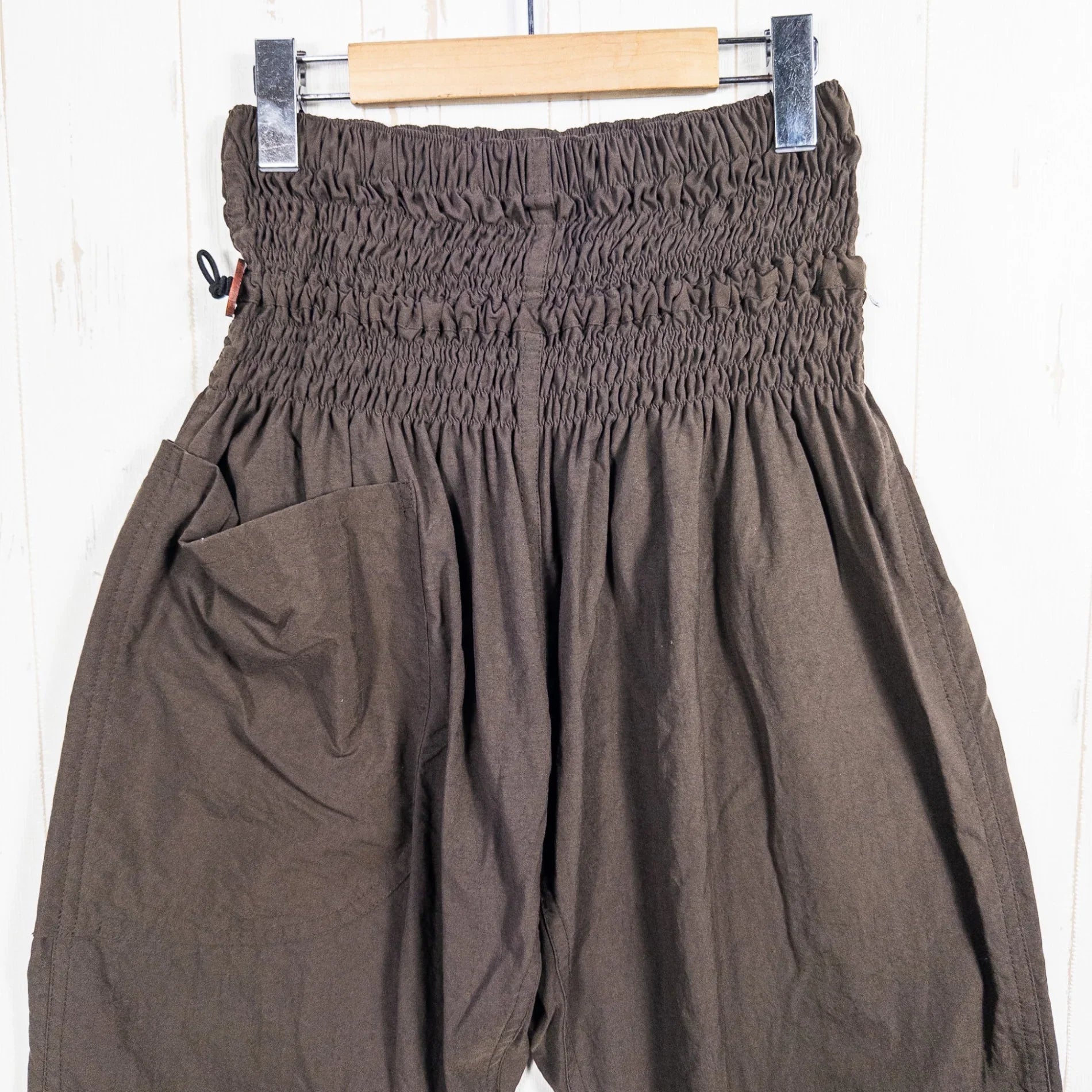 【Unisex OneSize ブラウン系】 Juuni No Youhinten ( 一二の用品店 | じゅうに ) モンペズボンNY＿栗（Kuri） 入手困難 ナイロン ウェア ボトムス ロングパンツ z00052635 ロングパンツ ボトムス ウェア - 【公式】2ndGEAR（セカンドギア）Webショップ【登山用品・アウトドア用品専門 買取販売店】