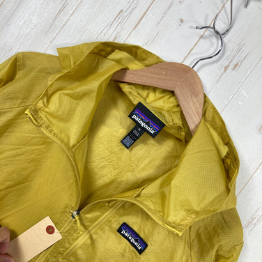 【Women's XL イエロー系】 2025 Patagonia ( パタゴニア ) フーディニ ジャケット Houdini Jacket BNLG ( Bundle Green ) 耐久撥水 パッカブル リップストップ ナイロン ウェア トップス アウター ジャケット