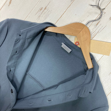 【Men's XS グレー系】 Houdini ( フーディニ ) コスモ シャツ Cosmo Shirt ポリエステル ウェア トップス インナー シャツ ショートスリーブシャツ 化繊 z00059891  化繊 ショートスリーブシャツ インナー シャツ トップス