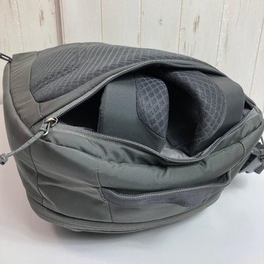 【OneSize グレー系】 2020 Patagonia ( パタゴニア ) トレス パック Tres Pack FGE ナイロン バッグ ストレージ バックパック デイパック 容量【～29L】 z00052395 FGE デイパック 容量【～29L】 バックパ - 【公式】2ndGEAR（セカンドギア）Webショップ【登山用品・アウトドア用品専門 買取販売店】