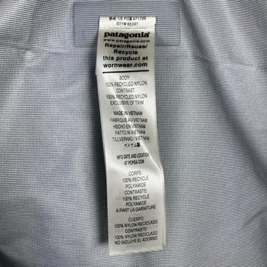 【Men's XS ネイビー系】 2025 Patagonia ( パタゴニア ) トレントシェル 3L レイン ジャケット Torrentshell 3L Rain Jacket TDT ナイロン ウェア トップス アウター ジャケット レインシェル z000562