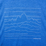 【Men's S ブルー系】 Patagonia ( パタゴニア ) キャプリーン クール デイリー グラフィック シャツ ポリエステル International Men's 化繊 ショートスリーブTシャツ クルーネック インナー シャツ トップス ウェア - 【公式】2ndGEAR（セカンドギア）Webショップ【登山用品・アウトドア用品専門 買取販売店】