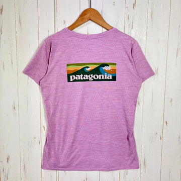 【Women's S ピンク系】 2024 Patagonia ( パタゴニア ) キャプリーン クール デイリー グラフィック シャツ ウォーターズ Capilene Cool Daily Graphic Shirt - Waters 吸湿速乾 防臭 ストレッチ ポ - 0