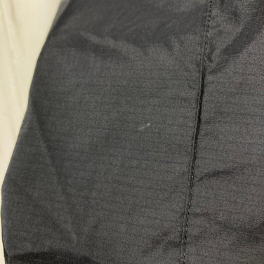 Arcteryx 男士 Squamish 夹克，L 码，黑色。尼龙防风外套上衣（z00054008）。