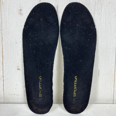 【Women's 24.3cm グレー系】 La Sportiva ( ラ・スポルティバ ) トランゴ アルプ エボ GTX ウーマン TRANGO ALP EVO GTX WOMAN Carbon / Cherry GORE-TEX｜Vibram｜Perwangerレザー フ