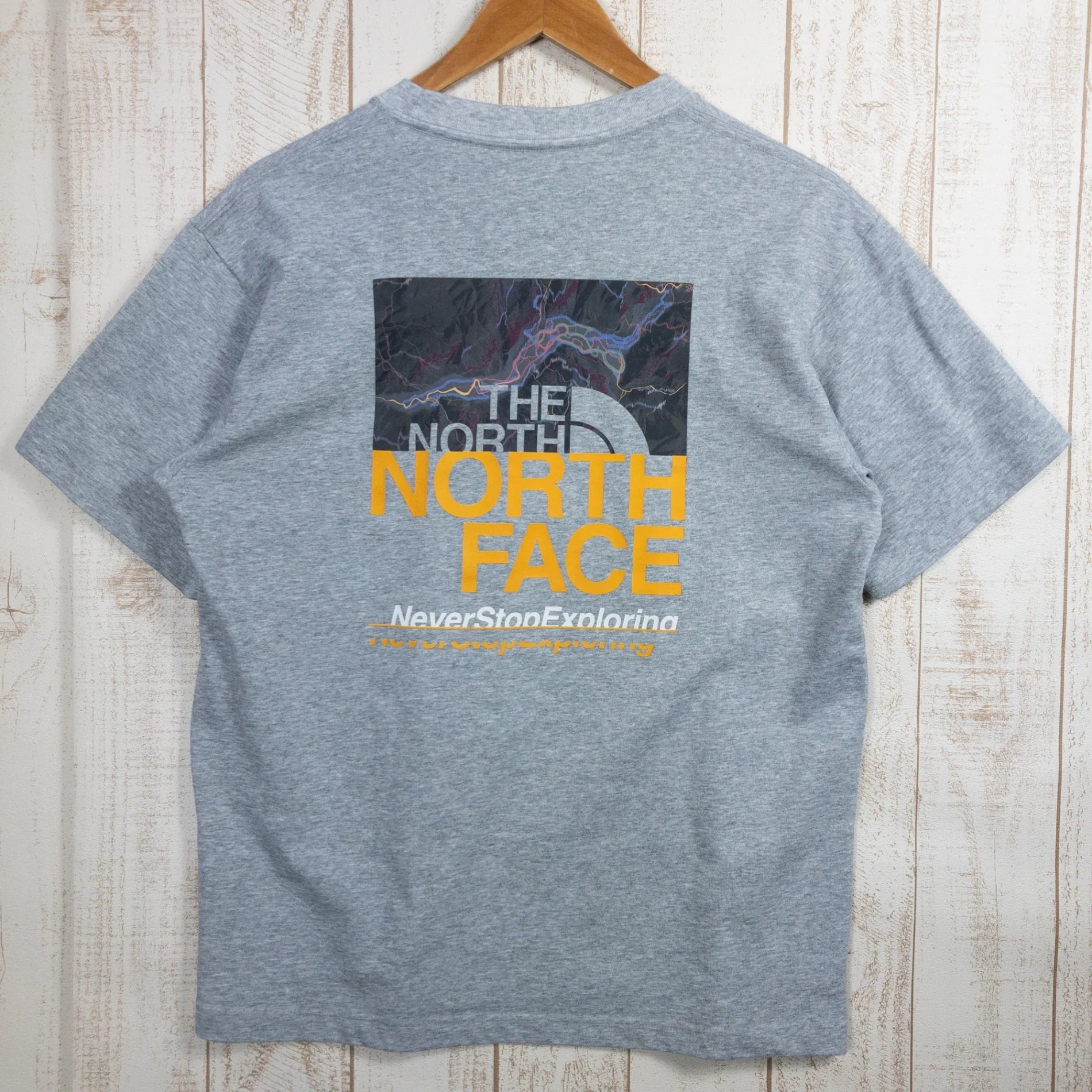 【Men's M グレー系】 The North Face ( ザ・ノースフェイス ) ショートスリーブハーフスウィッチングロゴティー S/S Half Switching Logo Tee ポリエステル ウェア トップス インナー シャツ ショートスリーブTシャ - 【公式】2ndGEAR（セカンドギア）Webショップ【登山用品・アウトドア用品専門 買取販売店】