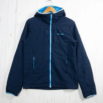 【Men's S ネイビー系】 2015 Patagonia ( パタゴニア ) ナノエア フーディ Nano-Air Hoody NVYB ナイロン ウェア トップス アウター ジャケット 化繊インサレーション z00052580 NVYB 化繊インサレーション - 【公式】2ndGEAR（セカンドギア）Webショップ【登山用品・アウトドア用品専門 買取販売店】