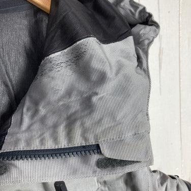 【Men's M グレー系】 The North Face ( ザ・ノースフェイス ) ヒューズフォームマウンテンジャケット FUSEFORM MTN JKT ポリエステル ウェア トップス アウター ジャケット レインシェル z00056295  レインシェル