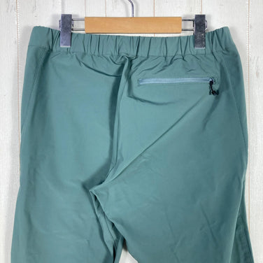 The North Face Alpine Light 男士 M 码长裤，绿色。尼龙软壳长裤 (z00054420)。