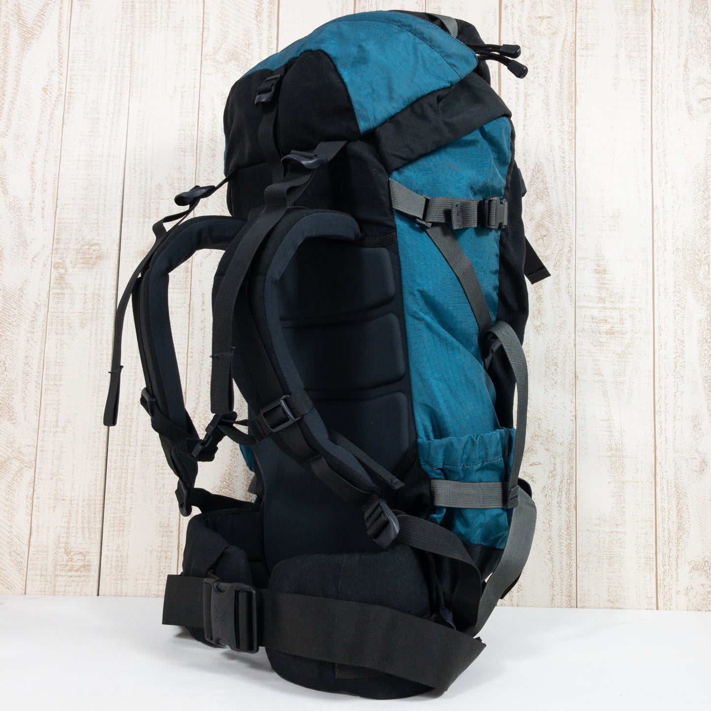 【S ブルー系】 Arcteryx ( アークテリクス ) ボラ40 Bora40 生産終了モデル 入手困難  容量【30L～54L】 バックパック バッグ ストレージ