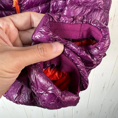 Mountain Hardwear Ghost Whisperer Hooded Down Jacket, Women's Size Small, Purple. This down jacket features down insulation and is perfect for outerwear. (Product code: z00053756)