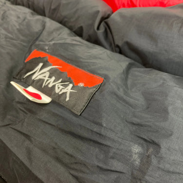 【OneSize ブラック系】 Nanga ( ナンガ ) ペット用シュラフ ドッグ スリーピングバッグ Dog sleeping bag ダウン ダウンシュラフ 寝袋 スリーピングシステム - 【公式】2ndGEAR（セカンドギア）Webショップ【登山用品・アウトドア用品専門 買取販売店】